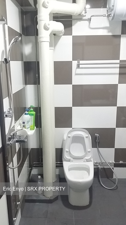 Blk 696 Jurong West Central 1 (Jurong West), HDB 4 Rooms #180584022